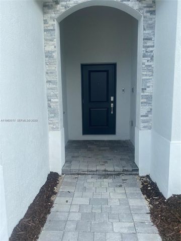 28857 SW 163rd Ct 0, Homestead, FL 33033