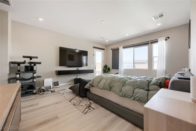 8310 West Camero Avenue, Las Vegas, NV 89113