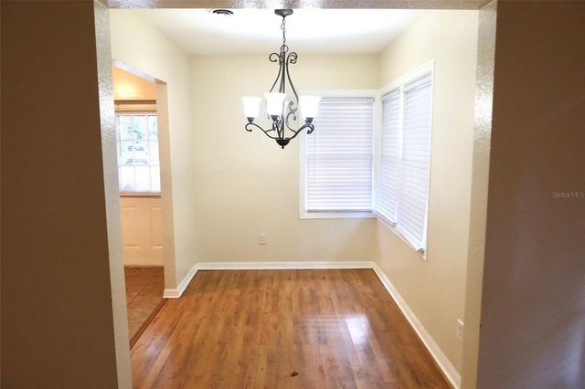 2704 NW 1ST AVENUE, Gainesville, FL 32607