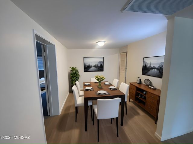 8133 E Colette Place, Tucson, AZ 85710