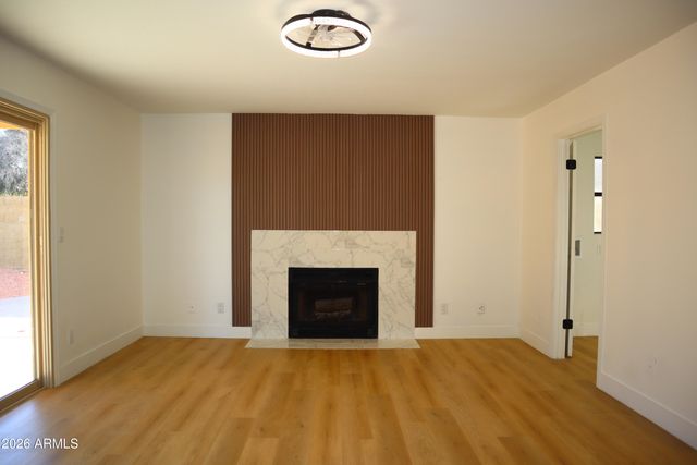 5326 W CHERYL Drive, Glendale, AZ 85302