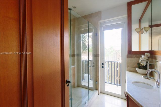 335 W Enid Drive, Key Biscayne, FL 33149