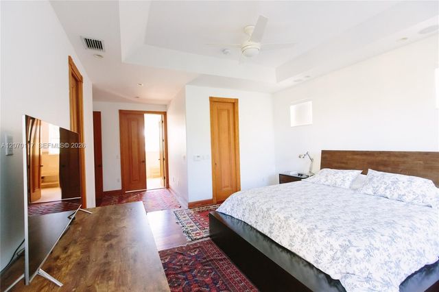 335 W Enid Drive, Key Biscayne, FL 33149