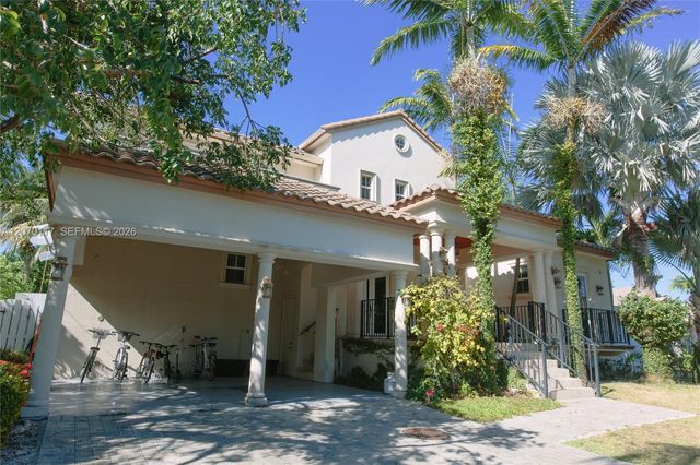 335 W Enid Drive, Key Biscayne, FL 33149
