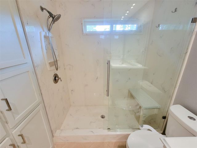 11923 Rocky Lake Drive, Houston, TX 77070