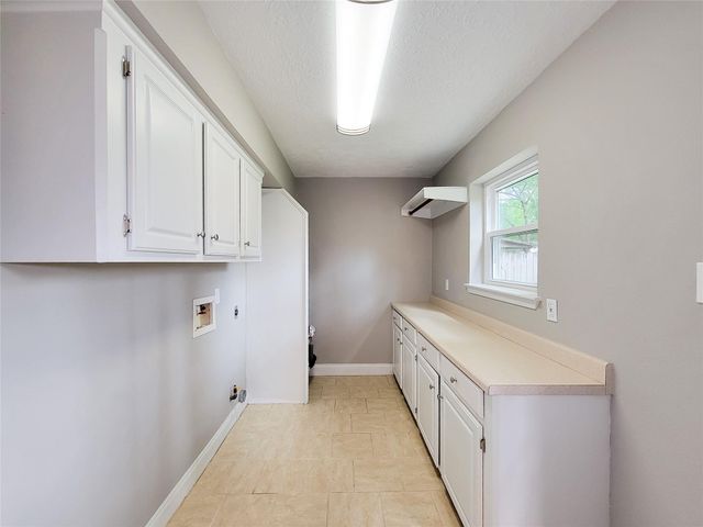 11923 Rocky Lake Drive, Houston, TX 77070