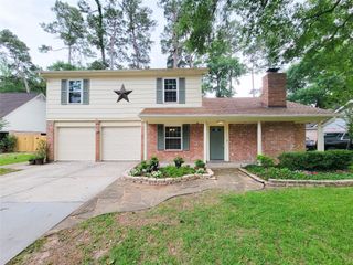 11923 Rocky Lake Drive, Houston, TX 77070