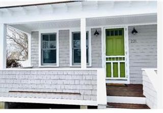 221 Purgatory Road, Middletown, RI 02842
