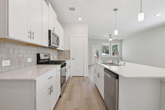 5605 Andesine Drive, Houston, TX 77048