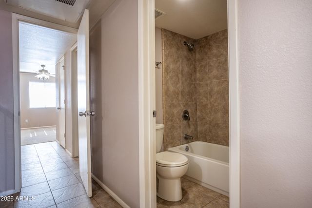 1215 E LEMON Street 220, Tempe, AZ 85281