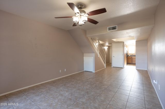1215 E LEMON Street 220, Tempe, AZ 85281