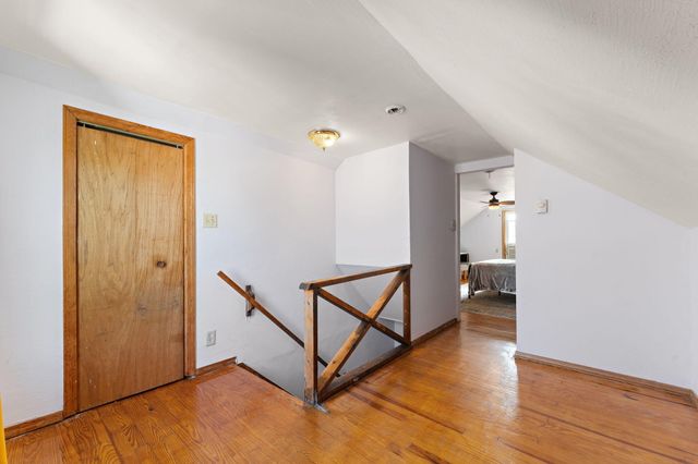 1045 177th Place, Hammond, IN 46324