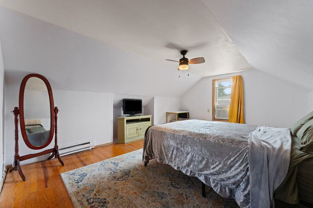 1045 177th Place, Hammond, IN 46324