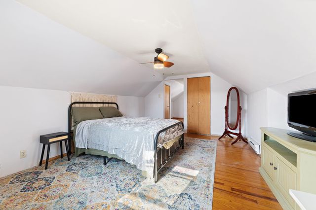 1045 177th Place, Hammond, IN 46324