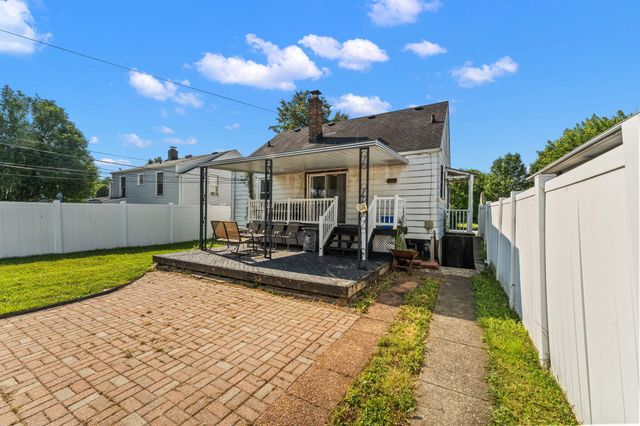 1045 177th Place, Hammond, IN 46324