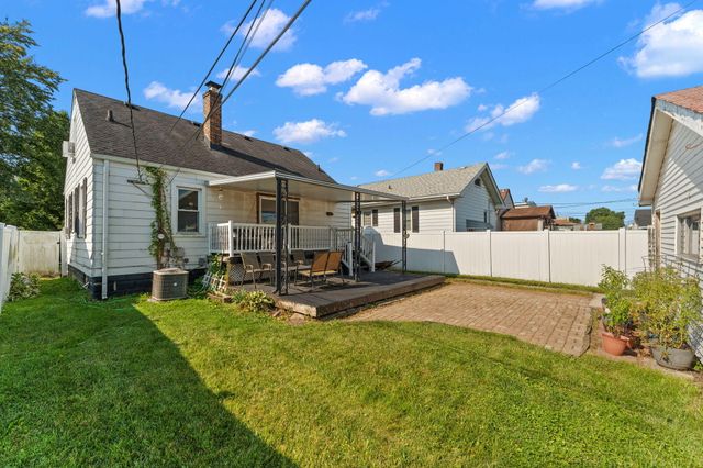 1045 177th Place, Hammond, IN 46324