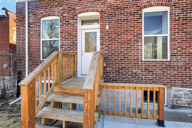 3643 S Compton Avenue, St Louis, MO 63118