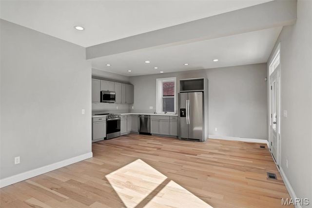 3643 S Compton Avenue, St Louis, MO 63118