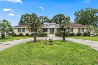 1513 Magnolia Dr., North Myrtle Beach, SC 29582