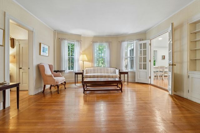 195 Hill Street, Northbridge, MA 01588