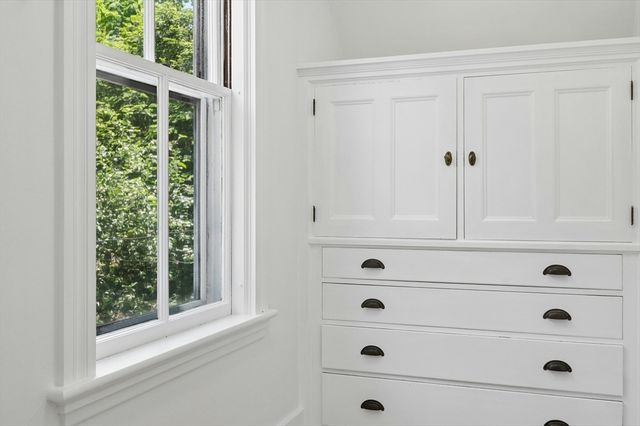 195 Hill Street, Northbridge, MA 01588