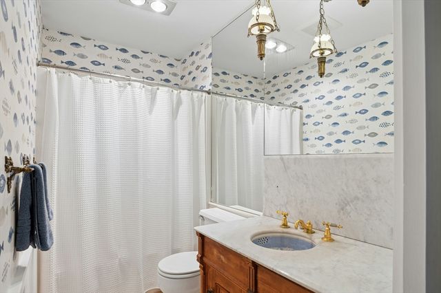 195 Hill Street, Northbridge, MA 01588