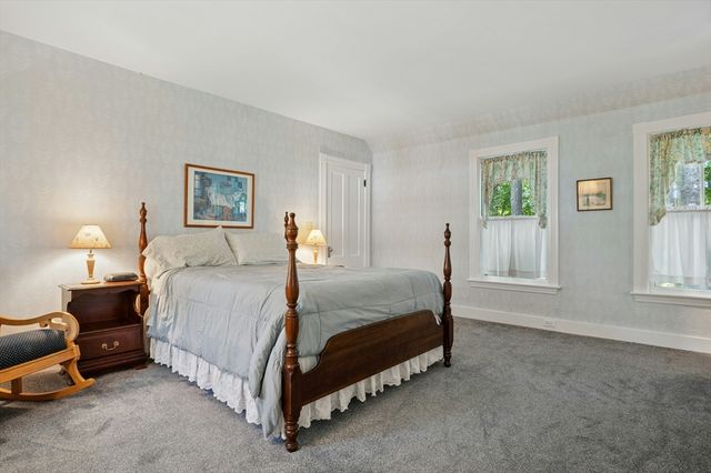 195 Hill Street, Northbridge, MA 01588