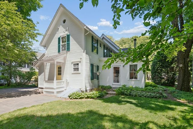 195 Hill Street, Northbridge, MA 01588
