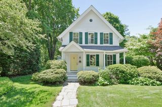 195 Hill Street, Northbridge, MA 01588