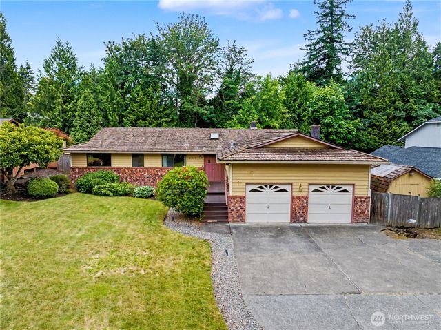 21327 SE 252nd Place, Maple Valley, WA 98038