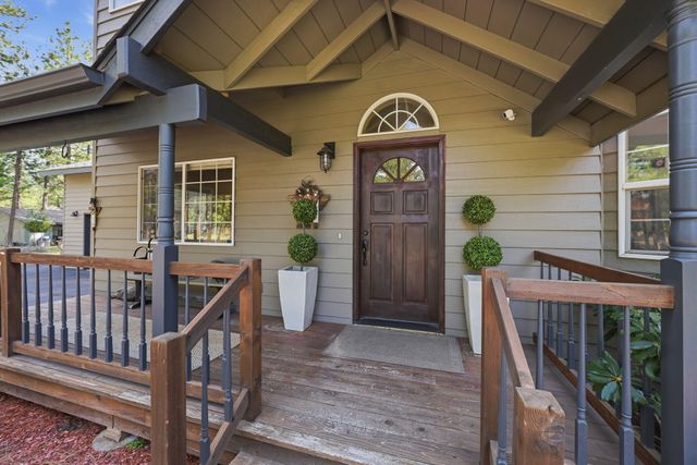 14861 Crupper, Sisters, OR 97759