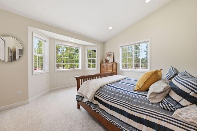 14861 Crupper, Sisters, OR 97759