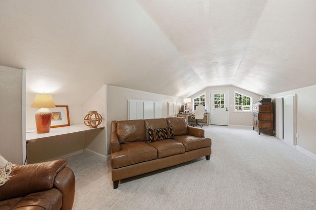 14861 Crupper, Sisters, OR 97759