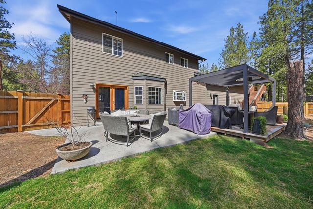 14861 Crupper, Sisters, OR 97759