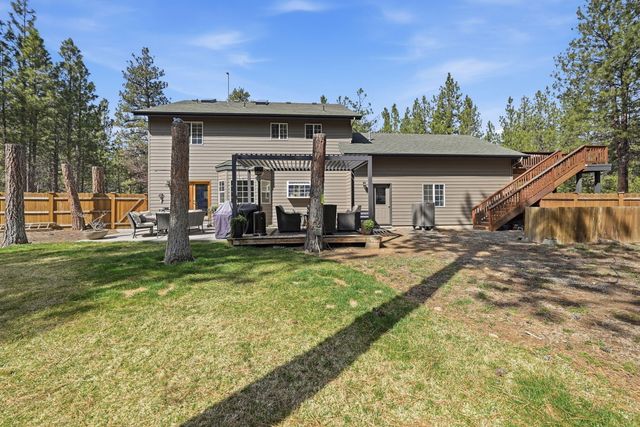 14861 Crupper, Sisters, OR 97759