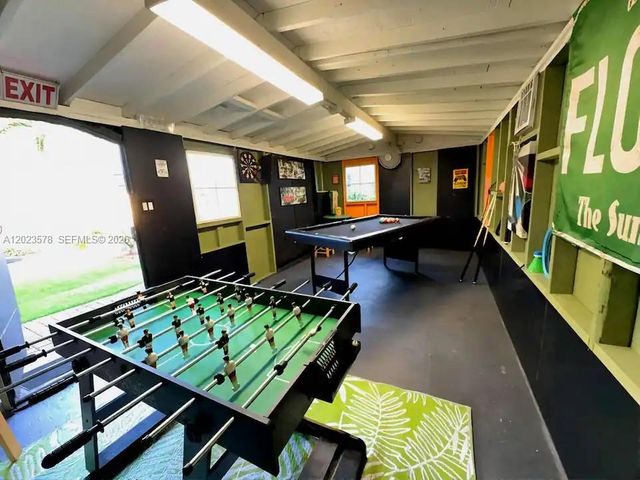 2538 Liberty St, Hollywood, FL 33020