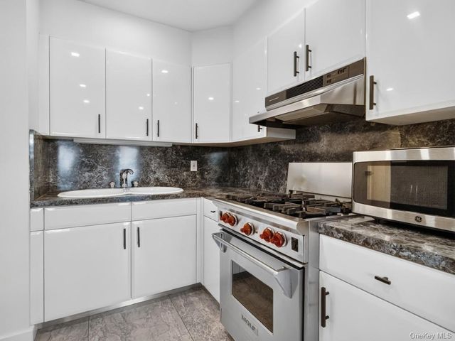 25-47 71st Street, East Elmhurst, NY 11370