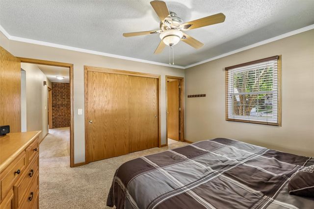 10721 NW 107th Street, Granger, IA 50109