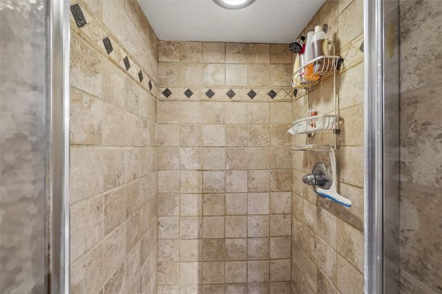 10721 NW 107th Street, Granger, IA 50109