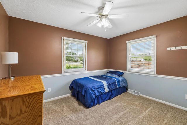 10721 NW 107th Street, Granger, IA 50109