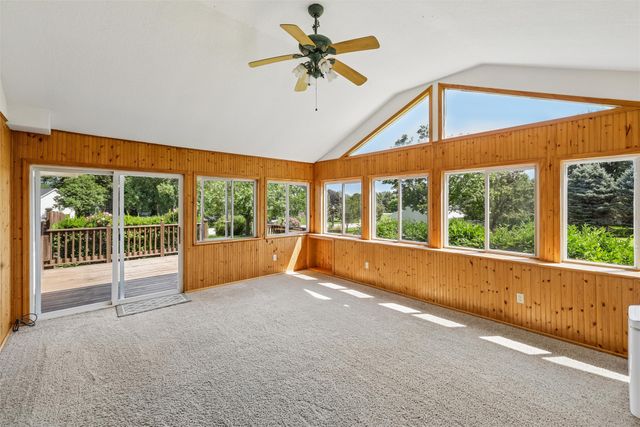 10721 NW 107th Street, Granger, IA 50109