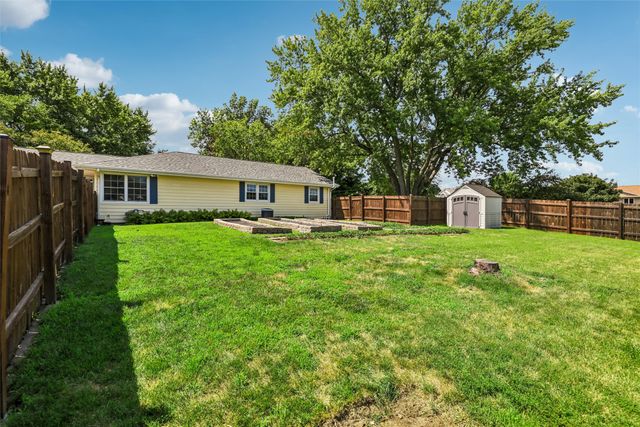 10721 NW 107th Street, Granger, IA 50109