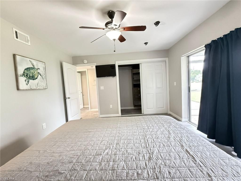 Image 12 of property listing at 5023 SW 16th PL # 101, Cape Coral, FL 33914