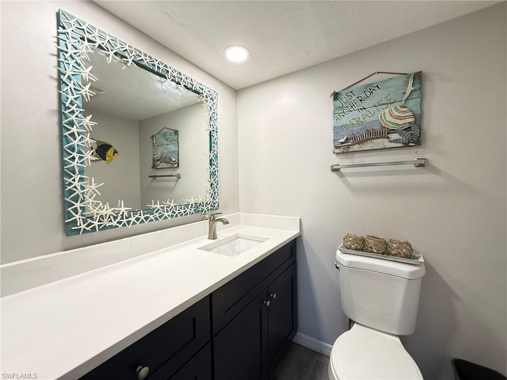 Image 14 of property listing at 5023 SW 16th PL # 101, Cape Coral, FL 33914