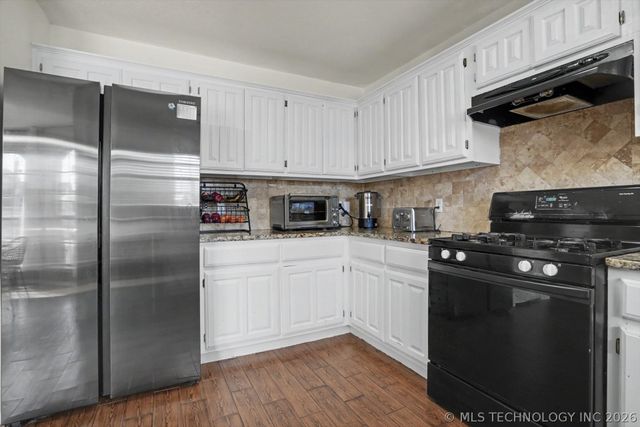 408 E Kansas Street, Broken Arrow, OK 74012