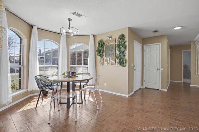 408 E Kansas Street, Broken Arrow, OK 74012