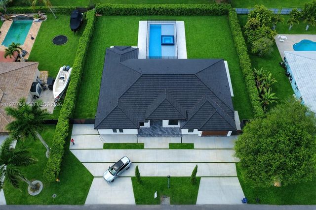 19880 SW 134th Ave, Miami, FL 33177