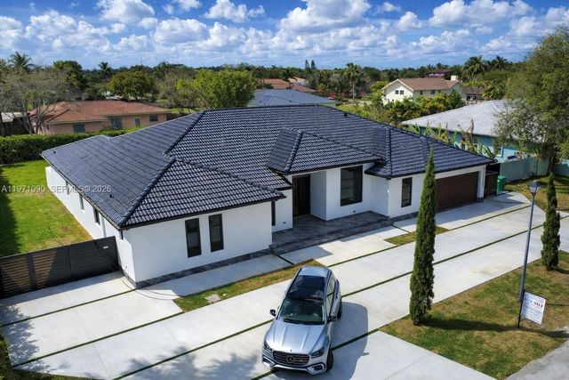 19880 SW 134th Ave, Miami, FL 33177