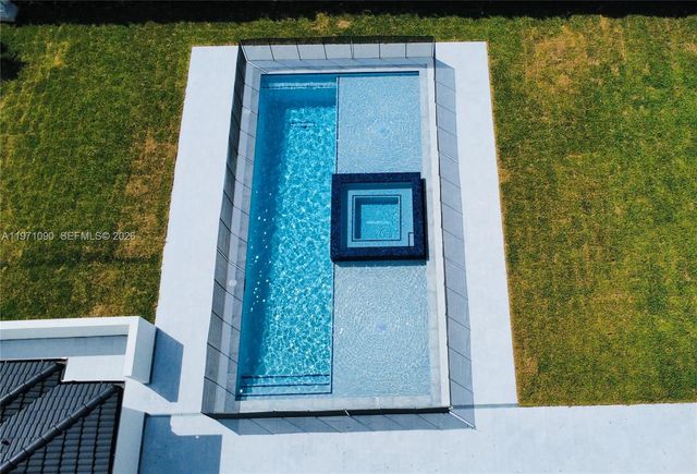 19880 SW 134th Ave, Miami, FL 33177