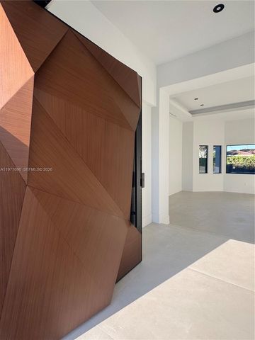 19880 SW 134th Ave, Miami, FL 33177